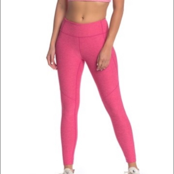 Outdoor Voices Pants - Outdoor Voices 3/4 leggings in flamingo pink